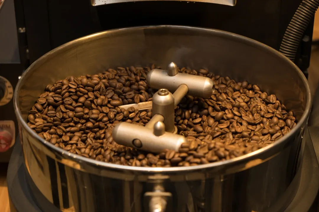Post #1: Roasted in-house at the AMA Roastery ☕🏔️
Our signature Himalayan Blend and single origins like Majnu Ka Tilla and Lamju