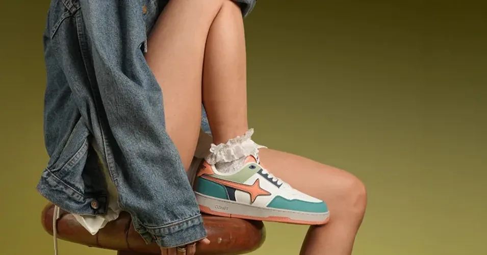 Comet · sneaker drops